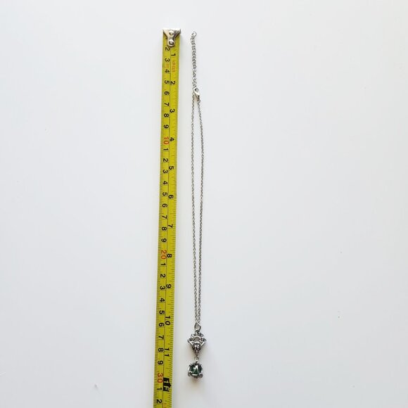 Classic & elegant green aventurine pearl and silver chainmaille necklace - Picture 6 of 8